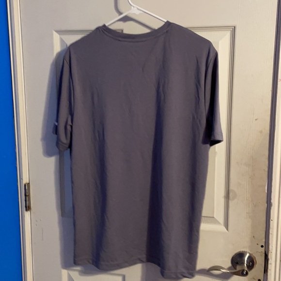 2-Packs of shirts - Picture 4 of 4